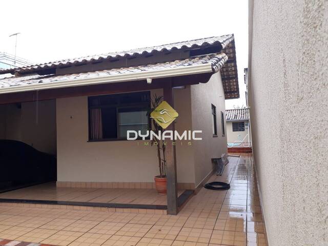 Casa para Venda em Belo Horizonte - 4