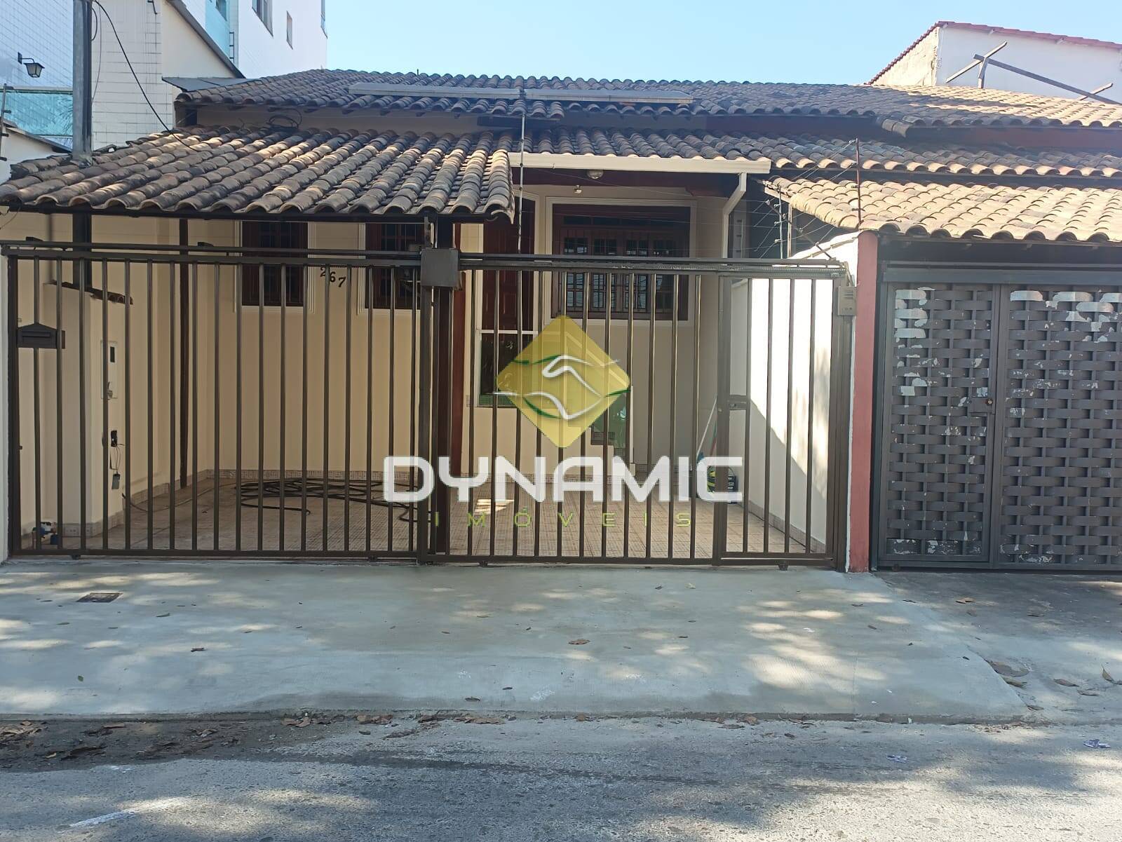 Casa, 3 quartos, 75 m² - Foto 1